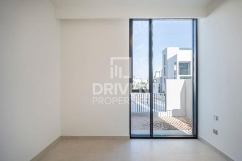 Vila v Arabian Ranches 3, Dubai, SAE 4 ložnice, 447.98 m² Č.: 762243 - fotografie 8