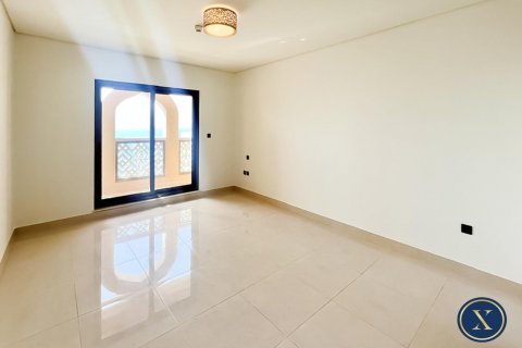 Appartamento in affitto a Palm Jumeirah, Dubai, EAU 2 camere da letto, 198 mq. № 628307 - foto 16