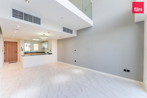 Rumah bandar di Dubai, UAE 2 bilik tidur, 216.4 meter persegi № 701441 - foto 5