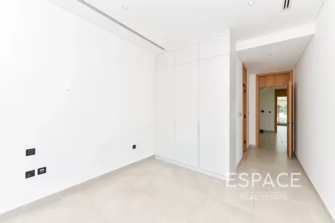Villa Jumeirah Golf Estates, Dubaijā, AAE 4 istabas, 321 m2 Nr. 737957 - attēls 13