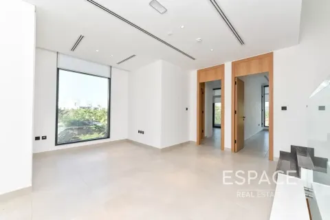 Villa Jumeirah Golf Estates, Dubaijā, AAE 4 istabas, 321 m2 Nr. 737957 - attēls 8