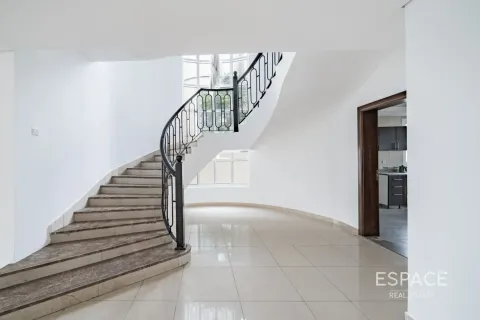Villa in vendita a Living Legends, Dubai, EAU 6 camere da letto, 414 mq. № 737958 - foto 5