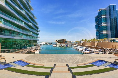 Διαμέρισμα σε Al Raha Beach, Abu Dhabi, ΗΑΕ 3 υπνοδωμάτια, 339.1 τ.μ. Αρ. 410693 - φωτογραφία 9