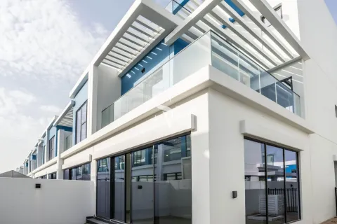Townhouse di Damac Lagoons, Dubai, UEA 5 kamar tidur, 220 m2 nomor 751810 - foto 3