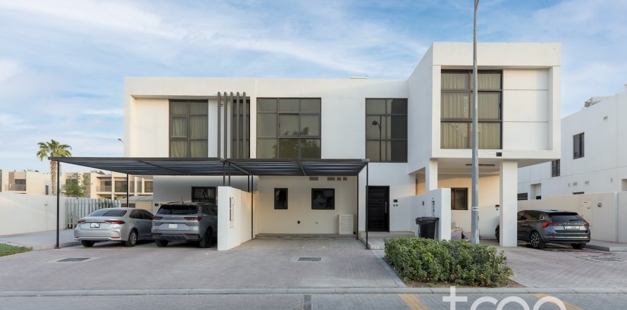 Townhouse în Dubai, EAU 3 dormitoare, 171.5 mp.  №753711