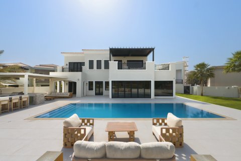 Villa in Jumeirah Golf Estates, Dubai, UAE 6 bedrooms, 975.48 sq.m. № 762793