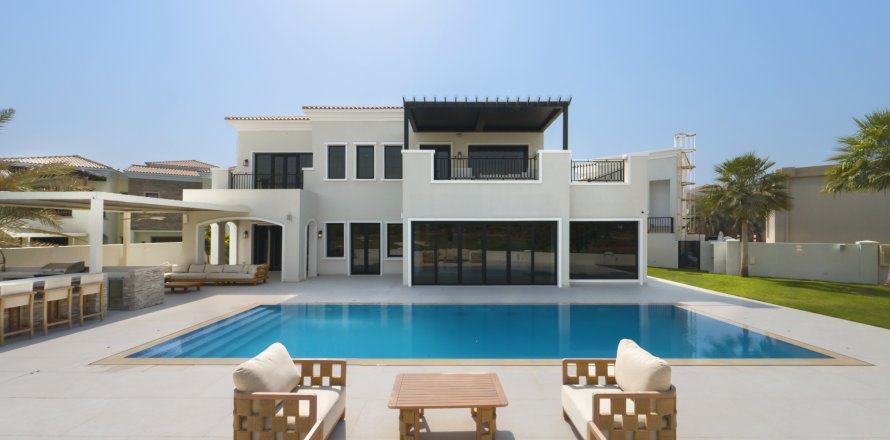 Villa en Jumeirah Golf Estates, Dubai, EAU 6 dormitorios, 975.48 m² № 762793