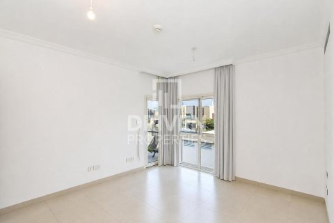 Villa à louer à Dubai Science Park, Dubai, EAU 4 chambres, 485.42 m2 № 745312 - photo 12