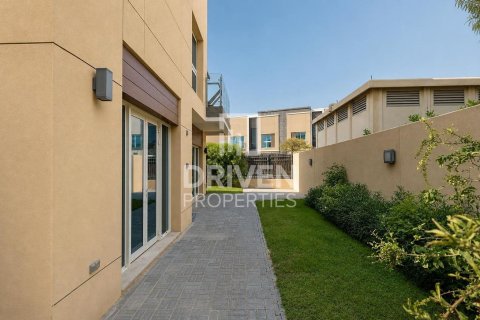 Villa à louer à Dubai Science Park, Dubai, EAU 4 chambres, 485.42 m2 № 745312 - photo 19