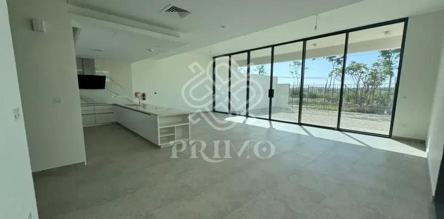 Adosado en Jumeirah Village Circle, Dubai, EAU 4 dormitorios, 312 m² № 719747