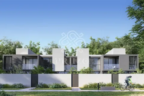 Rijtjeshuis in Dubai, VAE 3 slaapkamers, 218 vr.m. nr 719744