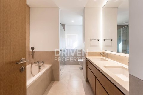 Villa in Al Furjan, Dubai, UAE 4 bedrooms, 586.68 sq.m. № 757279 - photo 22