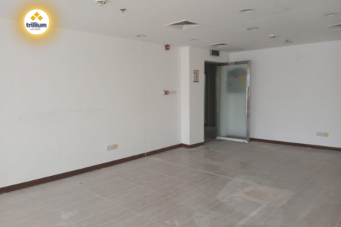 Oficina en alquiler en Jumeirah Lake Towers, Dubai, EAU 94.8 m2 № 538589 - foto 10