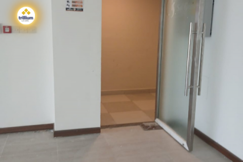 Oficina en alquiler en Jumeirah Lake Towers, Dubai, EAU 94.8 m2 № 538589 - foto 9