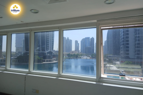 Oficina en alquiler en Jumeirah Lake Towers, Dubai, EAU 94.8 m2 № 538589 - foto 7