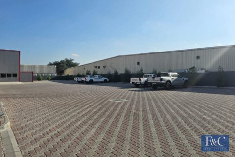 Raktárépület itt: Al Quoz, Dubai, EAE, 3716 m², azonosító: 704687 - fénykép 4