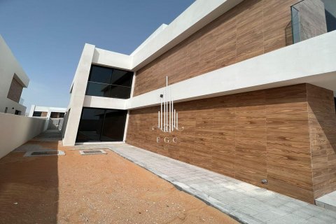 Vilă de închiriat în Saadiyat Island, Abu Dhabi, EAU 4 dormitoare, 538.6 mp.  №557637 - poză 30