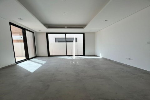 Vilă de închiriat în Saadiyat Island, Abu Dhabi, EAU 4 dormitoare, 538.6 mp.  №557637 - poză 9