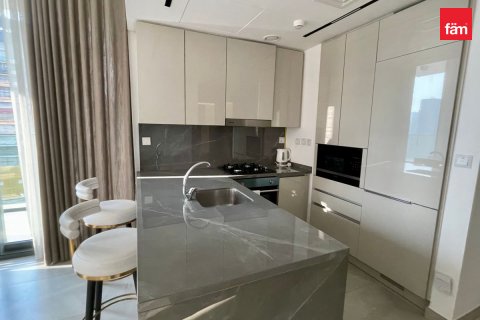 Apartmen di Business Bay, Dubai, UAE 1 bilik tidur, 80.5 meter persegi № 736981 - foto 9