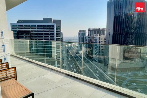 Apartmen di Business Bay, Dubai, UAE 1 bilik tidur, 80.5 meter persegi № 736981 - foto 15