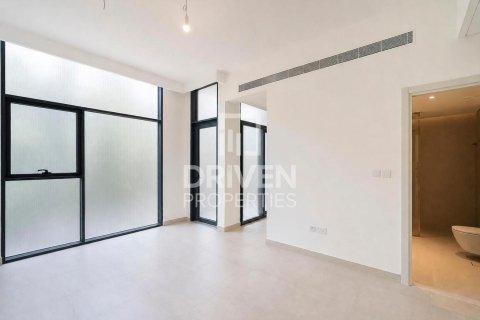 Shtëpi në qytet në Mudon, Dubai, Emiratet e Bashkuara Arabe 3 dhoma gjumi, 167.97 m2. № 765631 - Foto 7