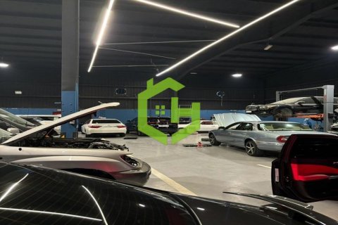 Magacin u Al Quoz, Dubai, UAE 557.4 m2 Br. 547656 - fotografija 9