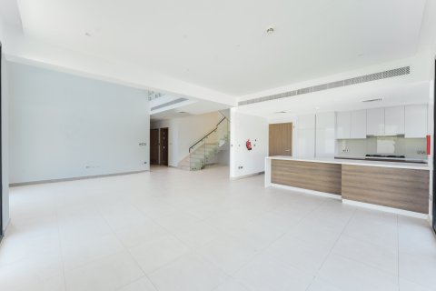 ویلا برای اجاره در Yas Island، Abu Dhabi، امارات متحده عربی 4 خوابه ، 450 متر مربع ، شماره 749971 - تصویر 3