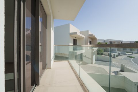 ویلا برای اجاره در Yas Island، Abu Dhabi، امارات متحده عربی 4 خوابه ، 450 متر مربع ، شماره 749971 - تصویر 18