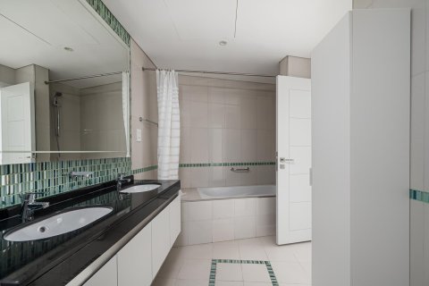 Снять в аренду квартиру в Дубай Марина, Дубай, ОАЭ 2 спальни, 133.22м2, № 749972 - фото 16
