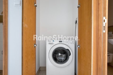 Apartmen di Jumeirah Village Circle, Dubai, UAE 1 bilik tidur, 92.5 meter persegi № 708647 - foto 12