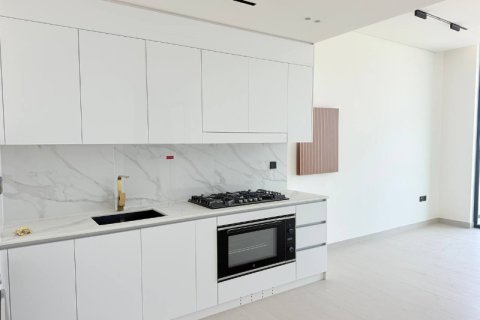 Apartment til salg i Dubai, UAE 2 soveværelser, 102.58 kvm № 697523 - foto 2