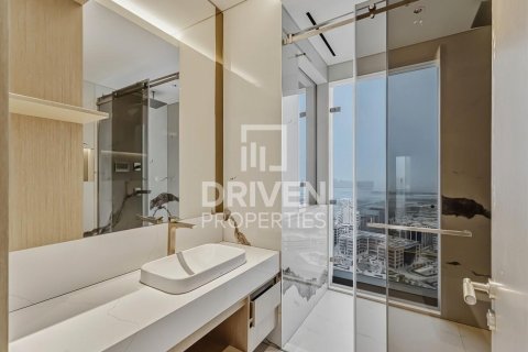 Пәтер Dubai Internet City, Дубай, БАӘ-да 4 жатын бөлмелер, 447.33 м² № 768560 - фото 25