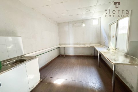 Қойма Аль-Кусаис, Дубай, БАӘ-да 743.2 м² № 571576 - фото 6