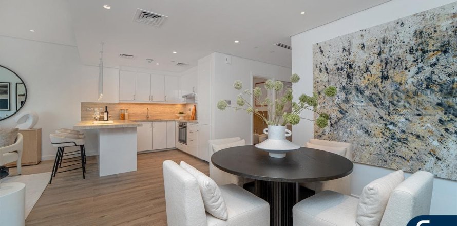 Lakás itt: Jumeirah Lake Towers, Dubai, EAE, 2 hálószoba, 94 m², azonosító: 667689