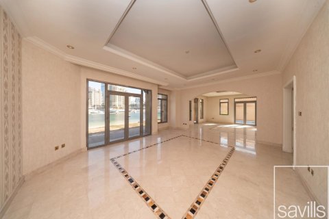 Palm Jumeirah, Dubai, संयुक्त अरब अमीरात में विला, 5 बेडरूम, 664.54 वर्ग मीटर, संख्या 761221 - फ़ोटो 5