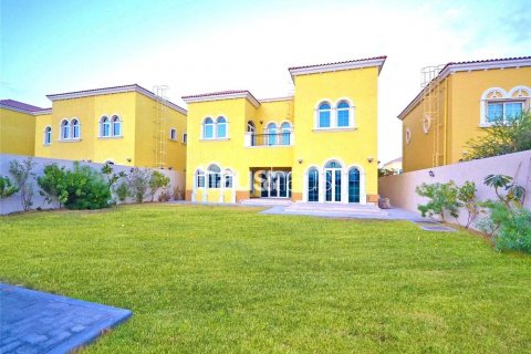 Villa i Jumeirah Park, Dubai, UAE 3 soveværelser, 285 kvm № 625410