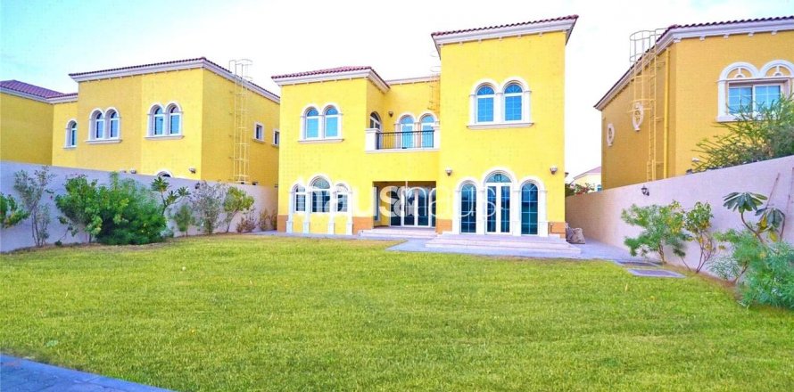 Villa in Jumeirah Park, Dubai, VAE: 3 Schlafzimmer, 285 m2 Nr. 625410