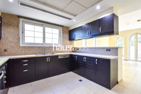Villa zum Verkauf in Jumeirah Park, Dubai, VAE 3 Schlafzimmer, 285 m2 Nr. 625410 - Foto 6