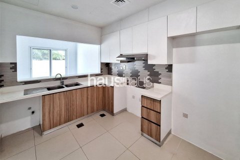 Vila u gradu Dubai Land, Dubai, UAE 2 spavaće sobe, 164 m2 Br. 625429 - Slika 4