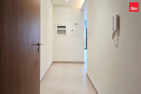 Apartmen di Business Bay, Dubai, UAE 1 bilik tidur, 67.9 meter persegi № 702407 - foto 2