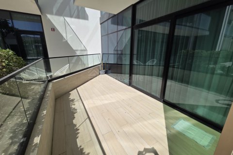 Apartment in Jumeirah Village Circle, Dubai, UAE 2 bedrooms, 115 sq.m. № 728925 - photo 2