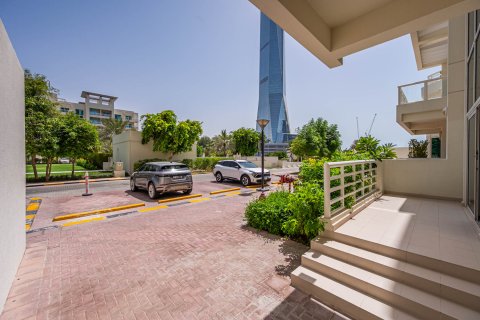 Apartament në Jumeirah Heights, Dubai, Emiratet e Bashkuara Arabe 2 dhoma gjumi, 197.5 m2. № 749581 - Foto 20