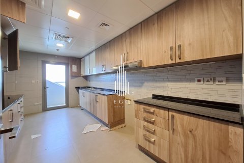 Apartamento en alquiler en Al Reem Island, Abu Dhabi, EAU 3 dormitorios, 199.7 m2 № 535119 - foto 5