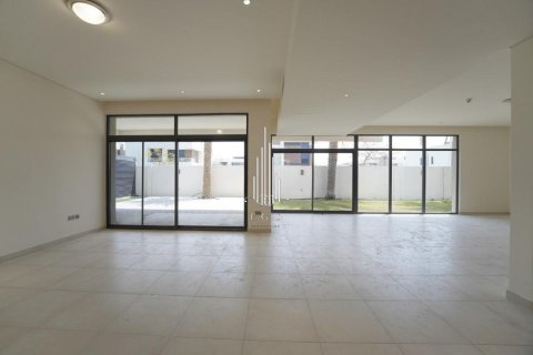 Vila na Yas Island, Abu Dhabi, SAE 5 ložnice, 643.8 m² Č.: 535187 - fotografie 5
