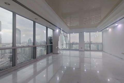 Квартира в Corniche Road, Абу-Даби, ОАЭ 4 спальни, 217.4м2 № 572843