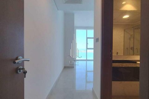 דירה להשכרה ב Corniche Road, Abu Dhabi, איחוד האמירויות 3 חדרי שינה, 213.7 מ"ר, מספר 572842 - תמונה 5