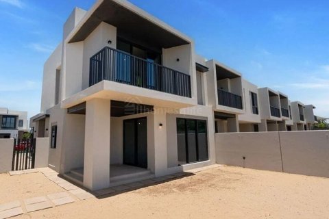 Huvila Jebel Ali, Dubai, Arabiemiraatit 5 makuuhuonetta, 855 m2 № 722520 - kuva 2