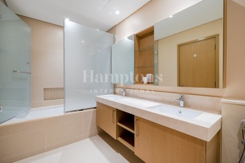 Apartamento en Dubai Marina, Dubai, EAU 2 dormitorios, 110.24 m² № 717981
