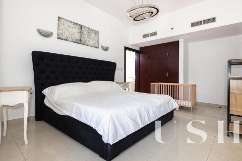Apartman u Jumeirah Lake Towers, Dubai, UAE 1 spavaća soba, 86 m2 Br. 620945 - fotografija 22