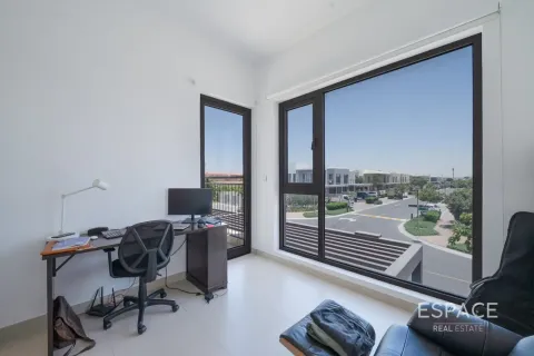 Huvila Arabian Ranches 2, Dubai, Arabiemiraatit 3 makuuhuonetta, 189 m2 № 737849 - kuva 12